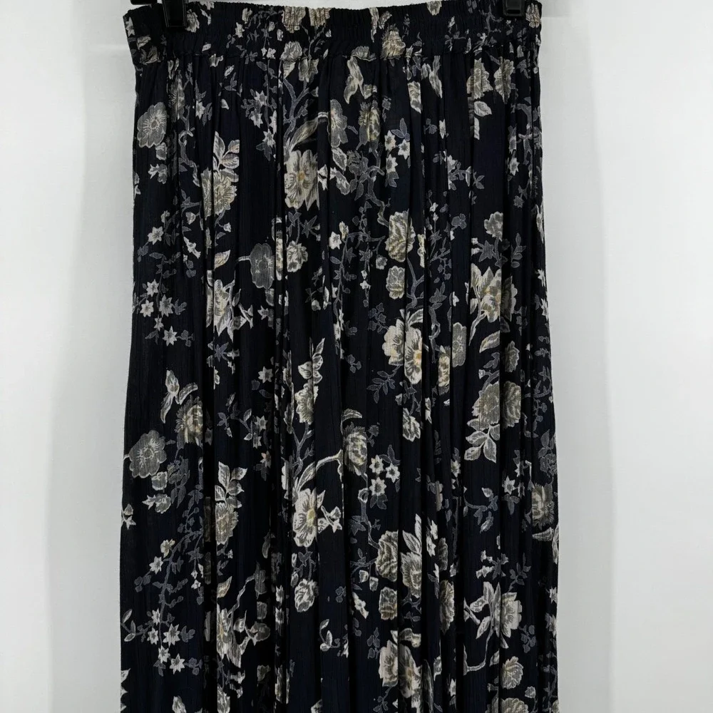 NWT Revue Womens Navy Floral Rayon Button Front Crinkle Maxi Skirt Sz M Boho Vtg